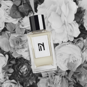 IG ribbon perfume
